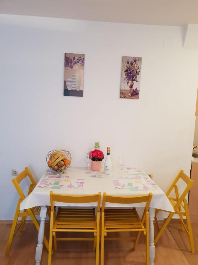 Apartmani Luka Crikvenica Ngoại thất bức ảnh
