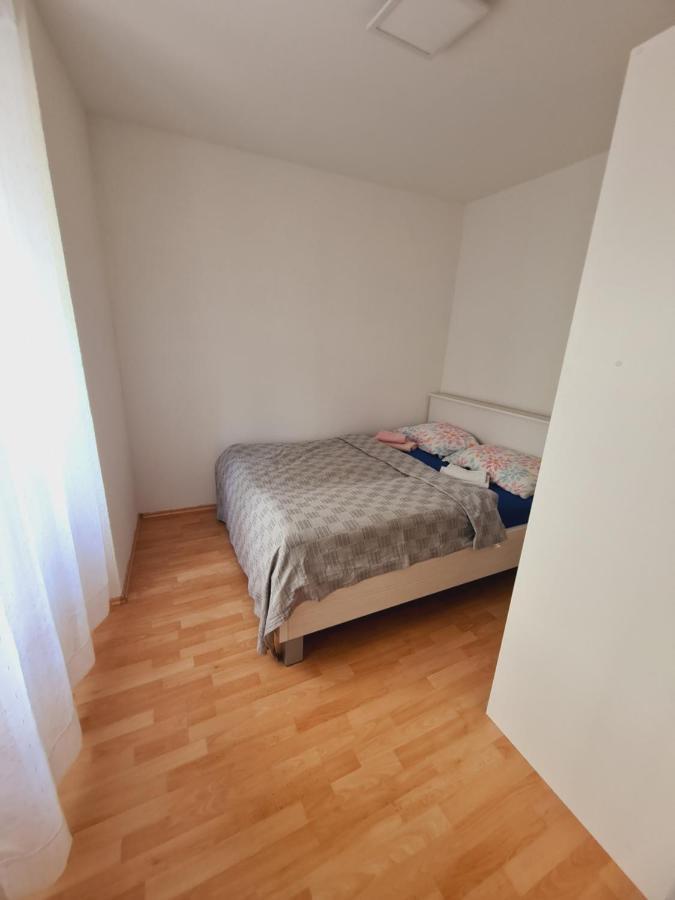 Apartmani Luka Crikvenica Ngoại thất bức ảnh